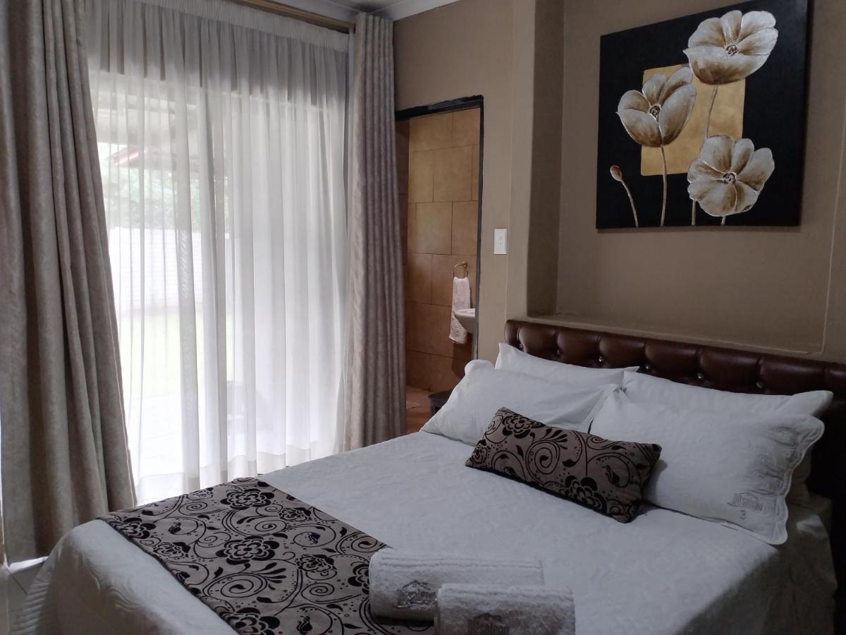 Ditsaleng Bed And Breakfast Vanderbijlpark Eksteriør billede