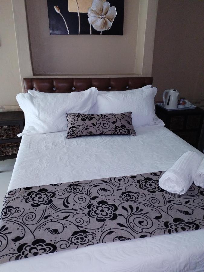 Ditsaleng Bed And Breakfast Vanderbijlpark Eksteriør billede