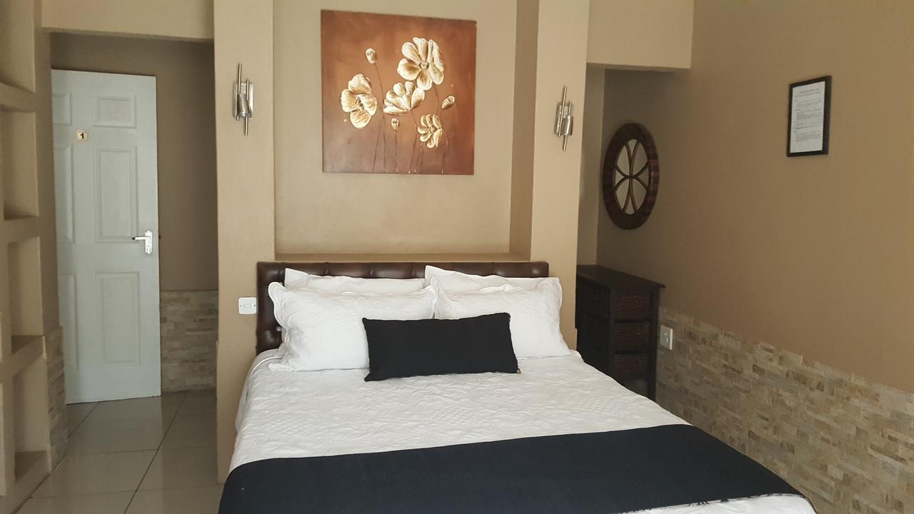 Ditsaleng Bed And Breakfast Vanderbijlpark Eksteriør billede